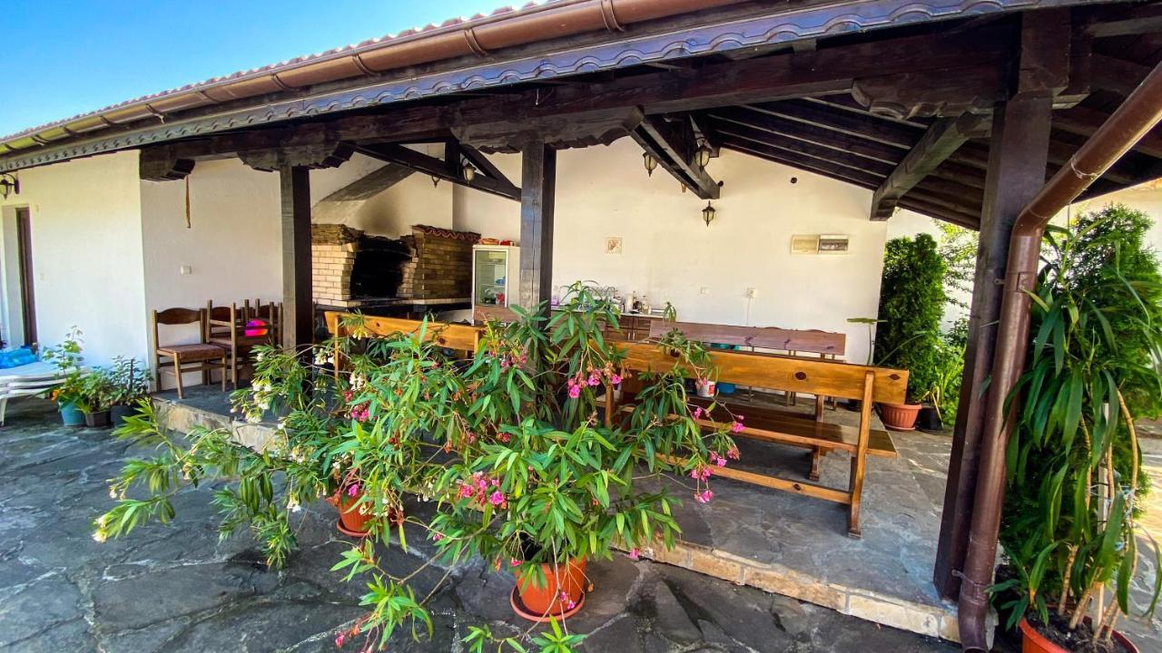 De-Yan Guest House Όρεσακ Εξωτερικό φωτογραφία